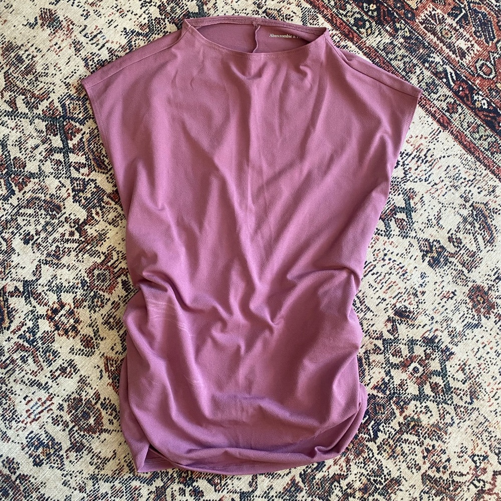 Abercrombie & Fitch Purple Muscle Tee